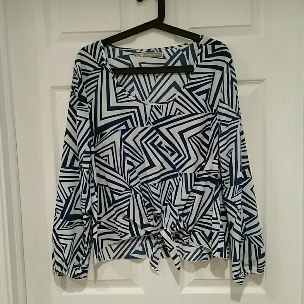 Geometric Patterned Blouse